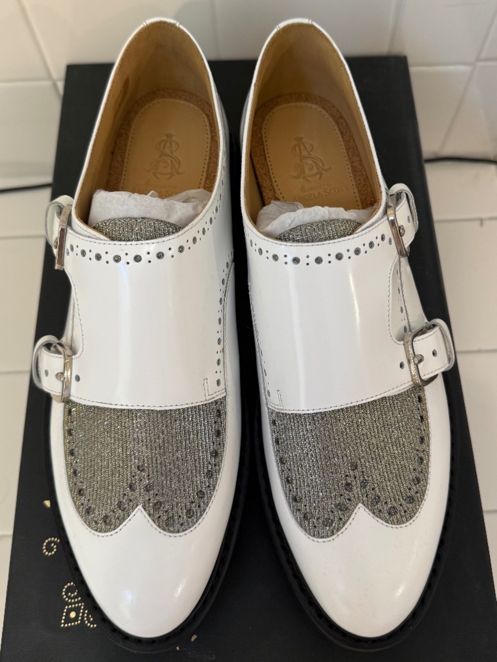 NIB The Office of Angela Scott Mr York White Metallic Loafer Size 39